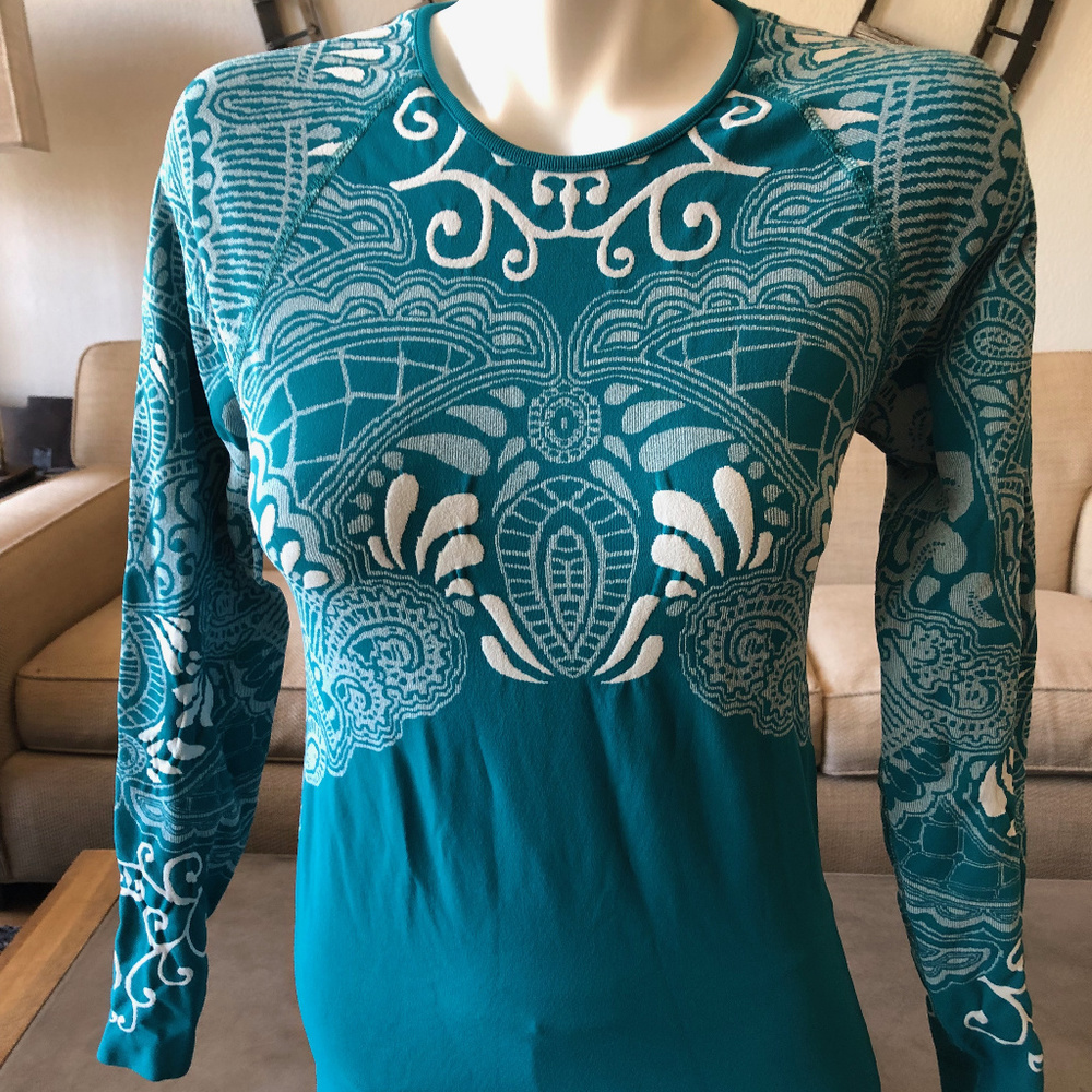 Athleta Long-Sleeve Top, size L
